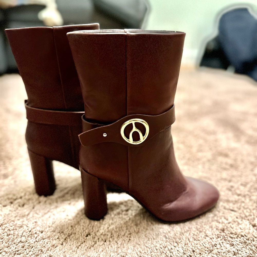 BURGUNDY LEATHER BOOTS THE WISHBONE  7.5